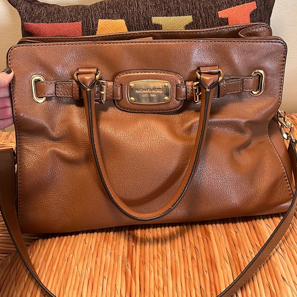Michael kors purse! Perfect condition!